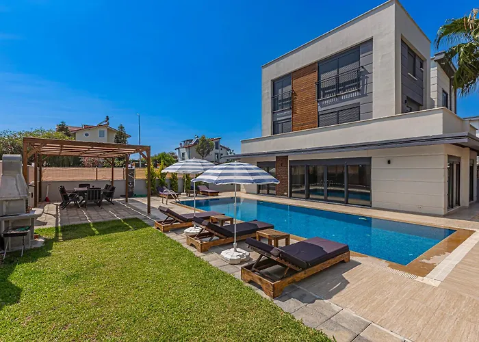 Near By The Land Of Legends , 40 M2 Private Pool Batiatus Villa