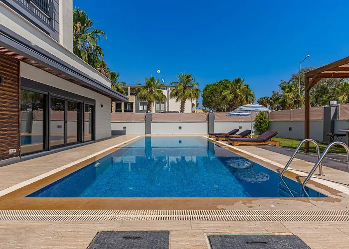 Near By The Land Of Legends , 40 M2 Private Pool Batiatus *