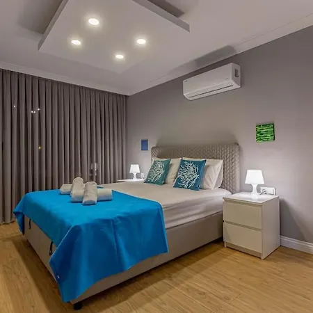 Near By The Land Of Legends , 40 M2 Private Pool Batiatus 别墅