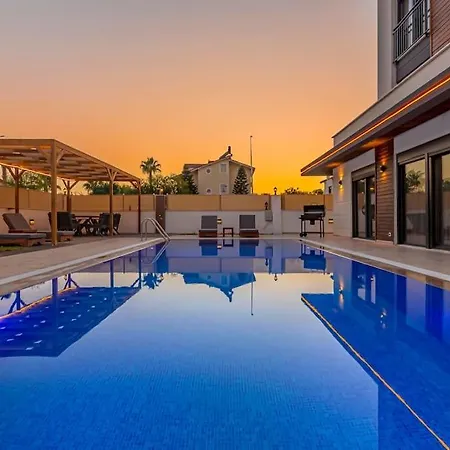 Near By The Land Of Legends , 40 M2 Private Pool Villa Batiatus *