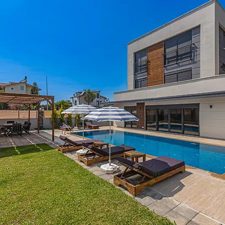 Near By The Land Of Legends , 40 M2 Private Pool Batiatus Вилла